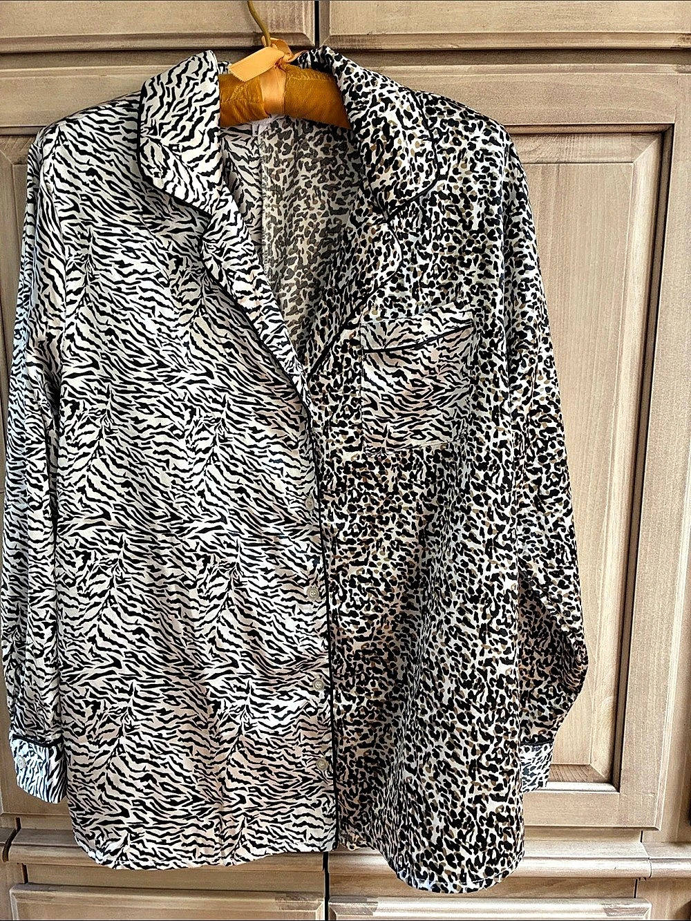 BB Dakota Animal Print Button Down pajamas sz L